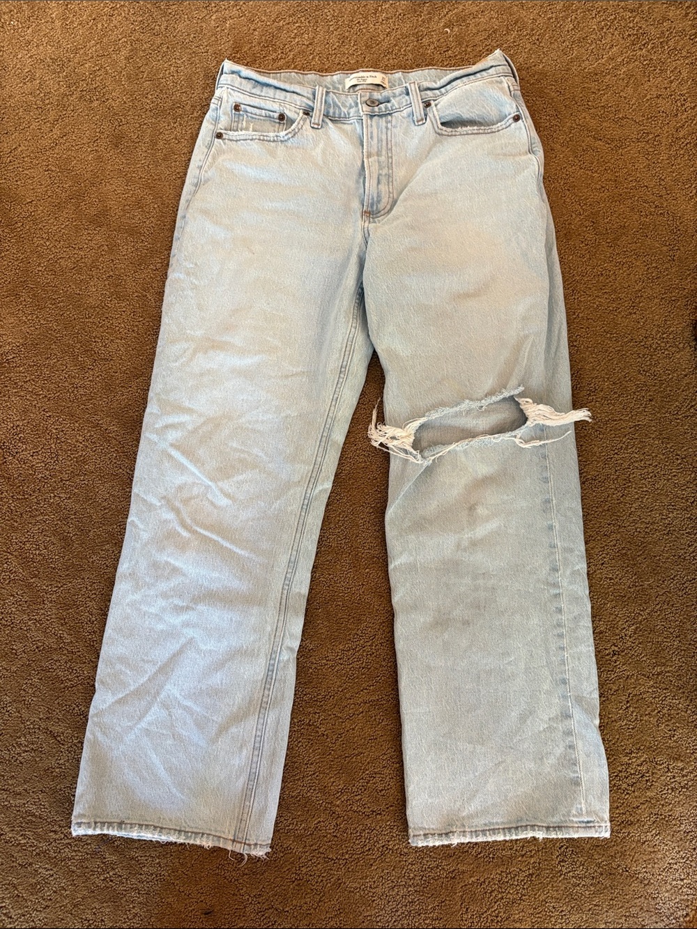 Abercrombie & Fitch Light Wash Straight-Leg Jeans with Knee Distress